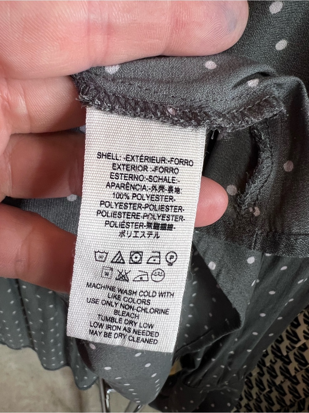 FREE PEOPLE Hi/Lo Gray Dotted Button Front Boho Workwear Swing Blouse, S - Picture 15 of 16
